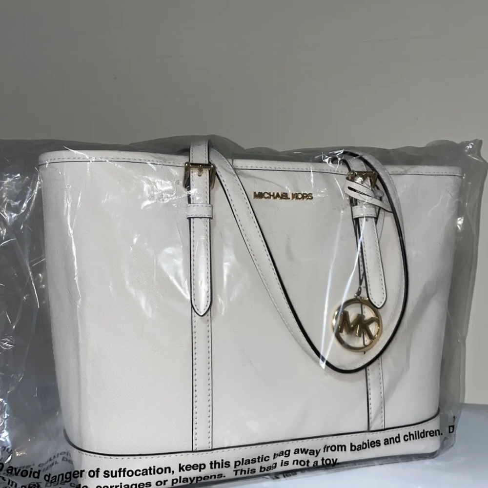 Michael Kors Jet Set Travel Optic White Leather Small TZ Shoulder Tote Bag